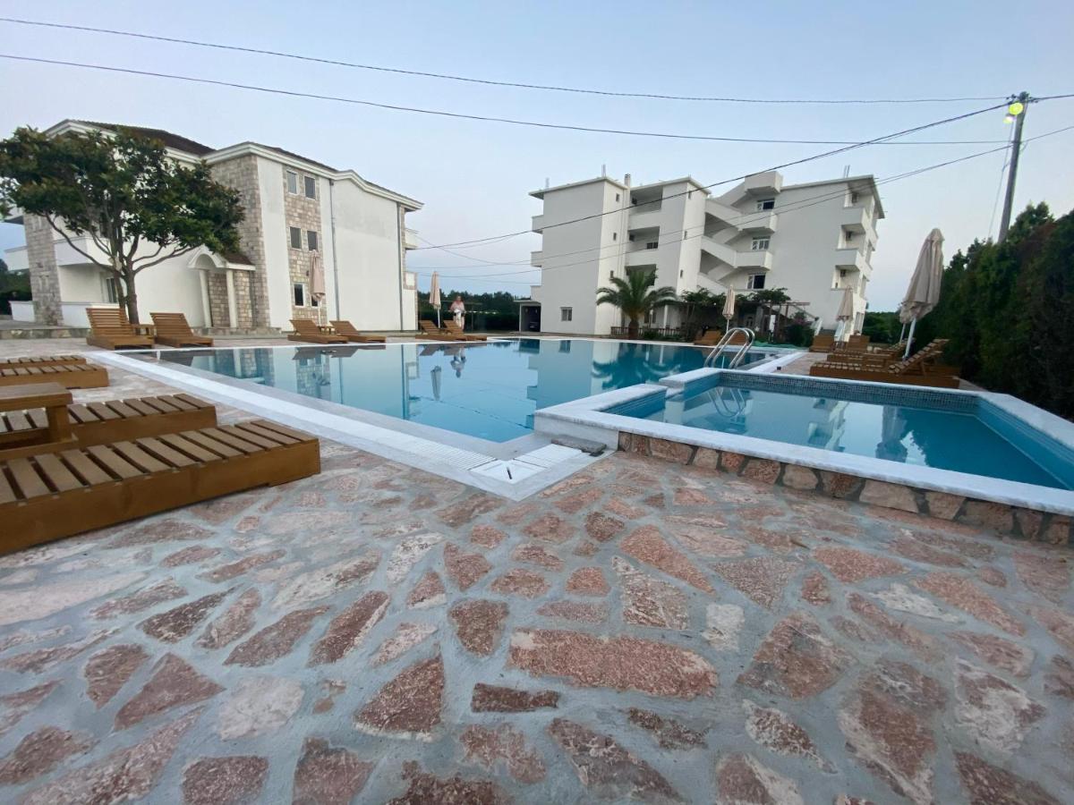 Apartments Catalic Ulcinj Eksteriør billede