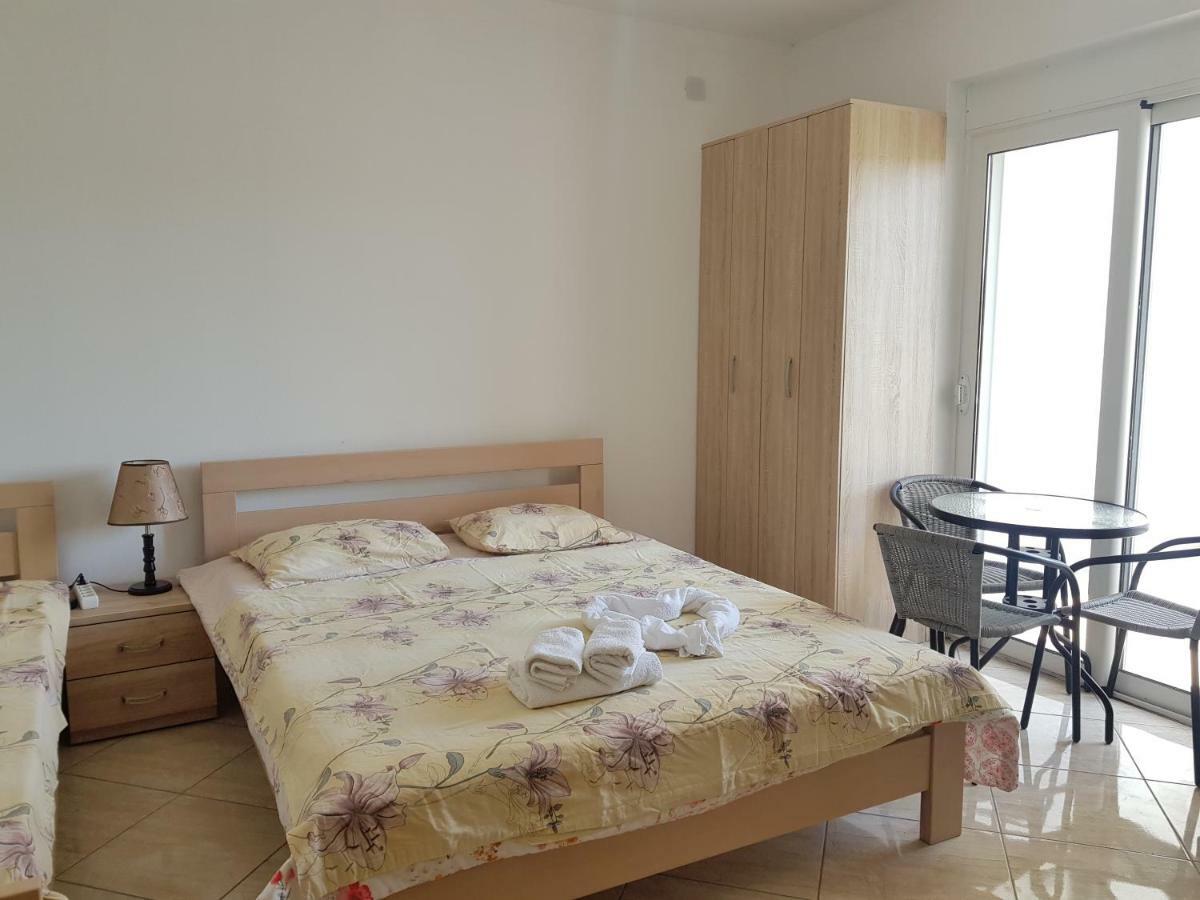 Apartments Catalic Ulcinj Eksteriør billede