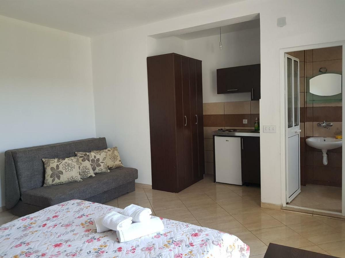 Apartments Catalic Ulcinj Eksteriør billede